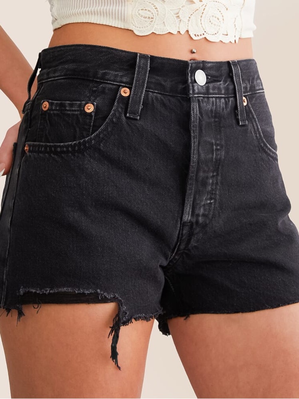 NWT Levi’s 501 High Rise Short
